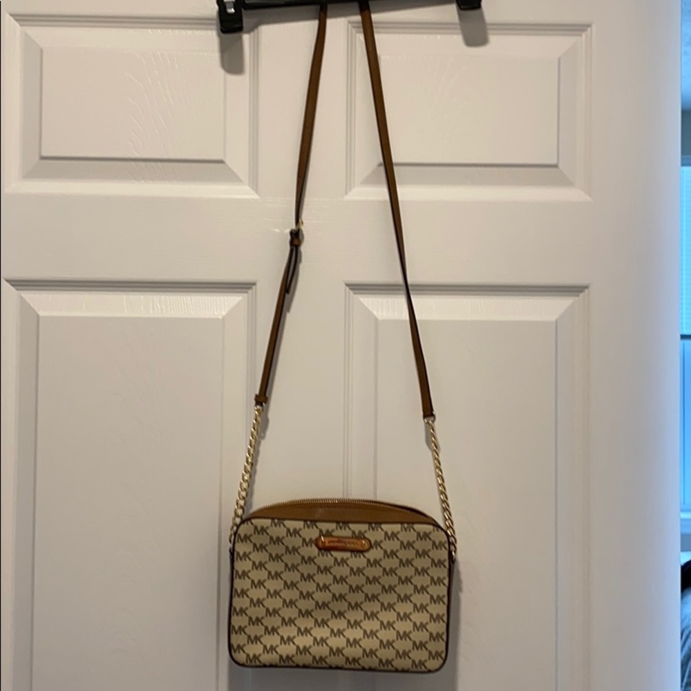 New Michael Kors crossbody